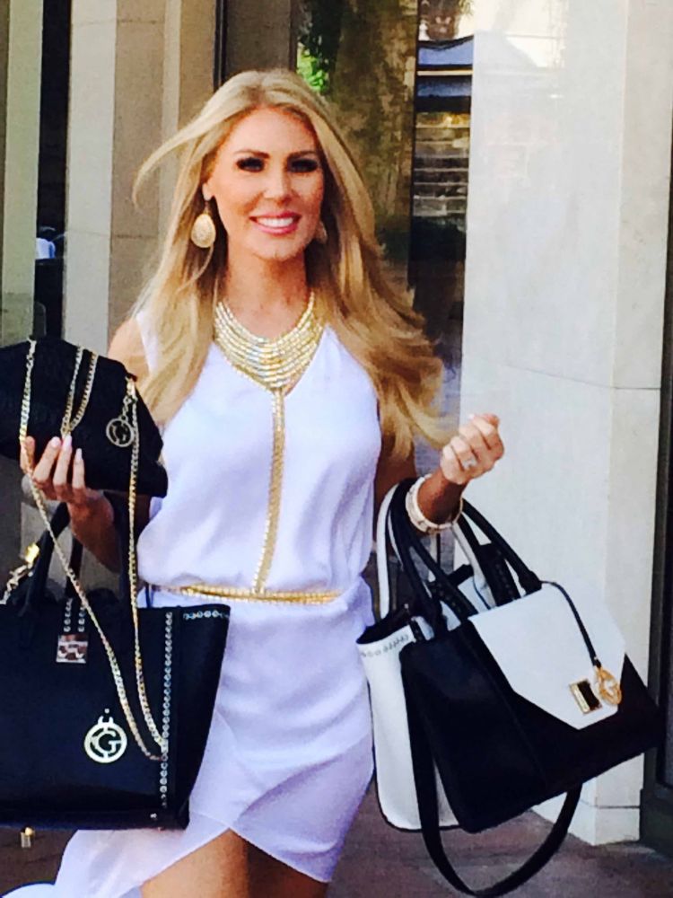 Former Tv Housewife Gretchen Rossi Partners With Fashion Brand Grayse